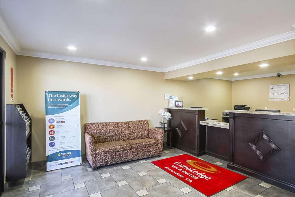 Econo Lodge Inn & Suites Escondido Downtown Nội địa bức ảnh