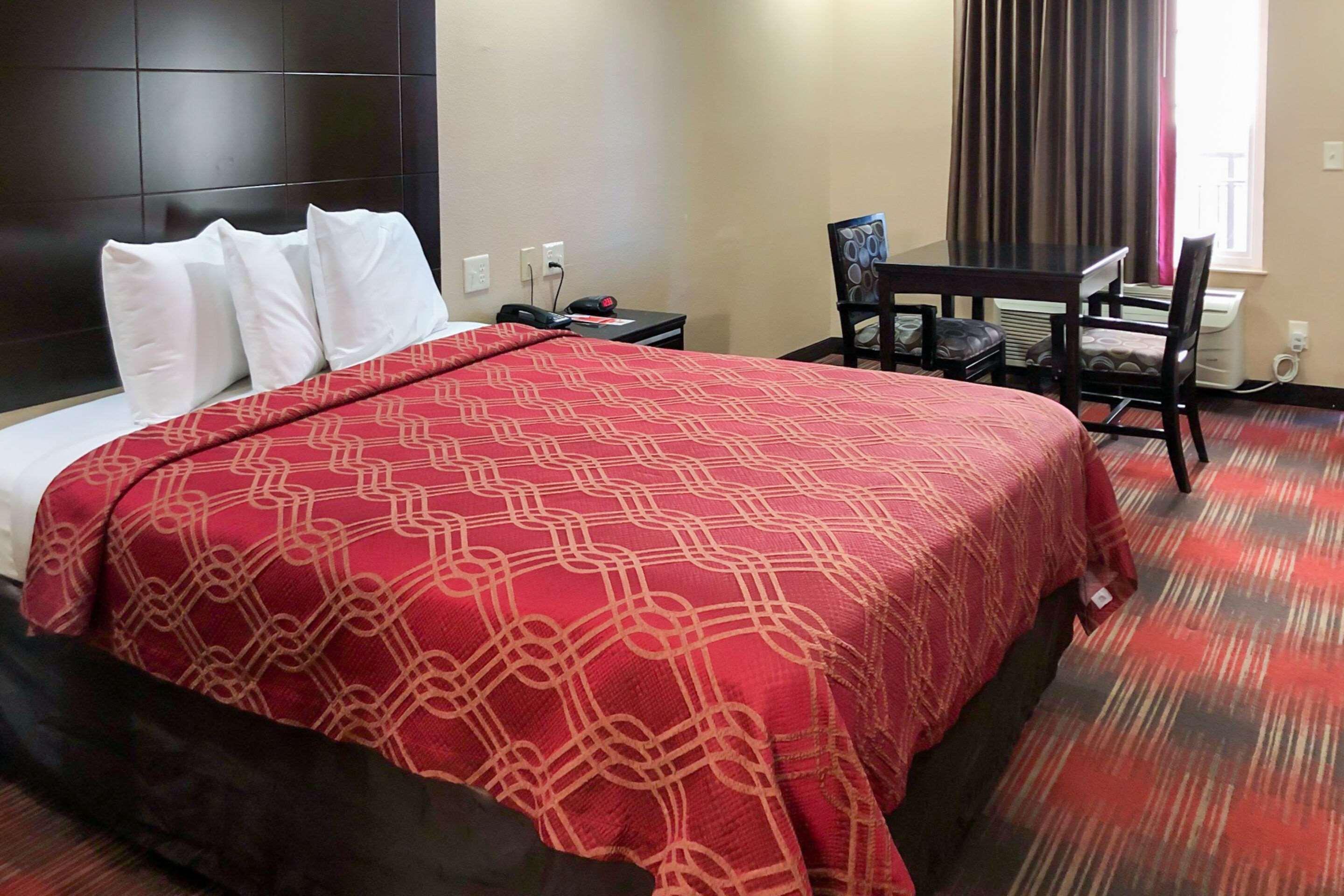 Econo Lodge Inn & Suites Escondido Downtown Ngoại thất bức ảnh