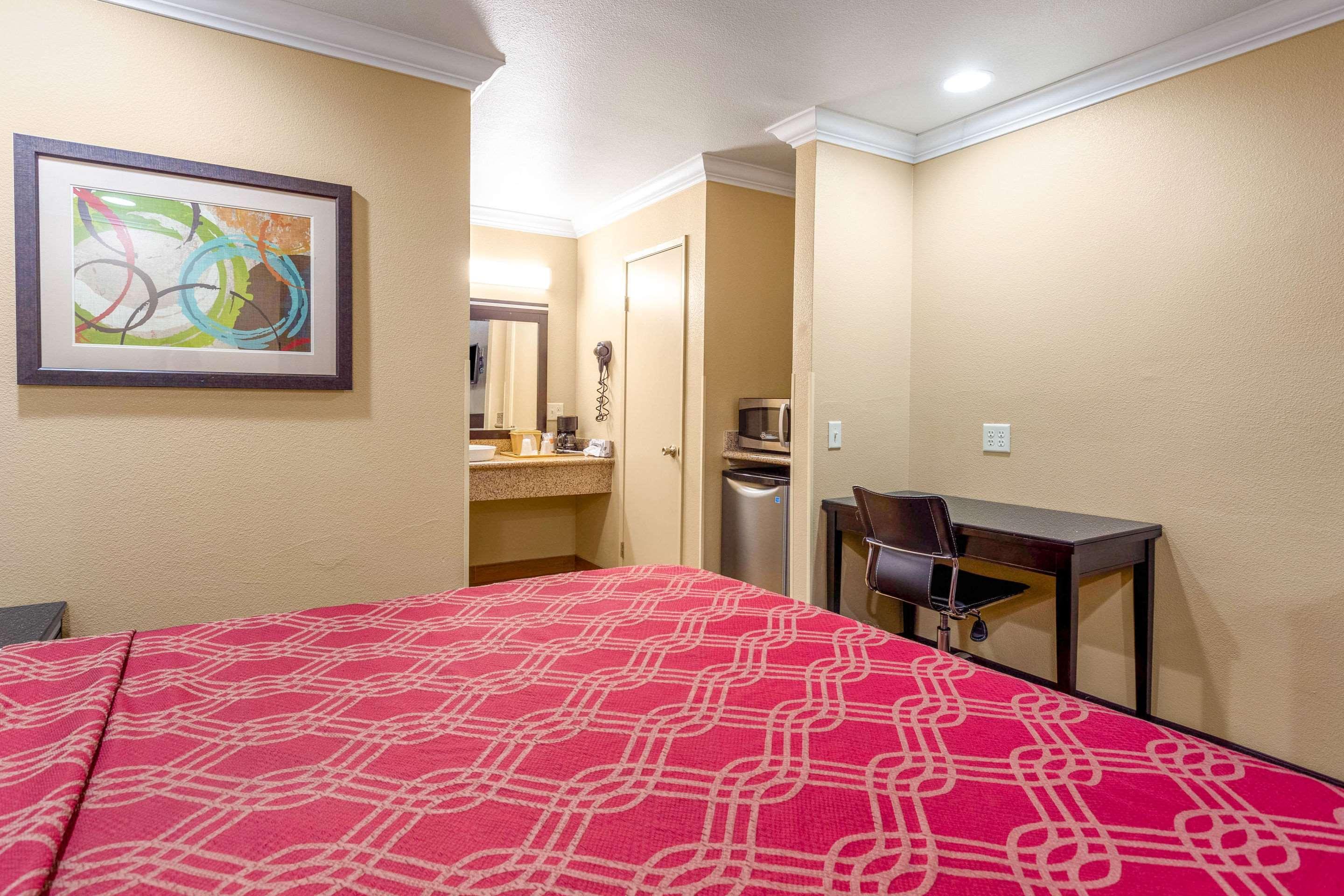Econo Lodge Inn & Suites Escondido Downtown Ngoại thất bức ảnh