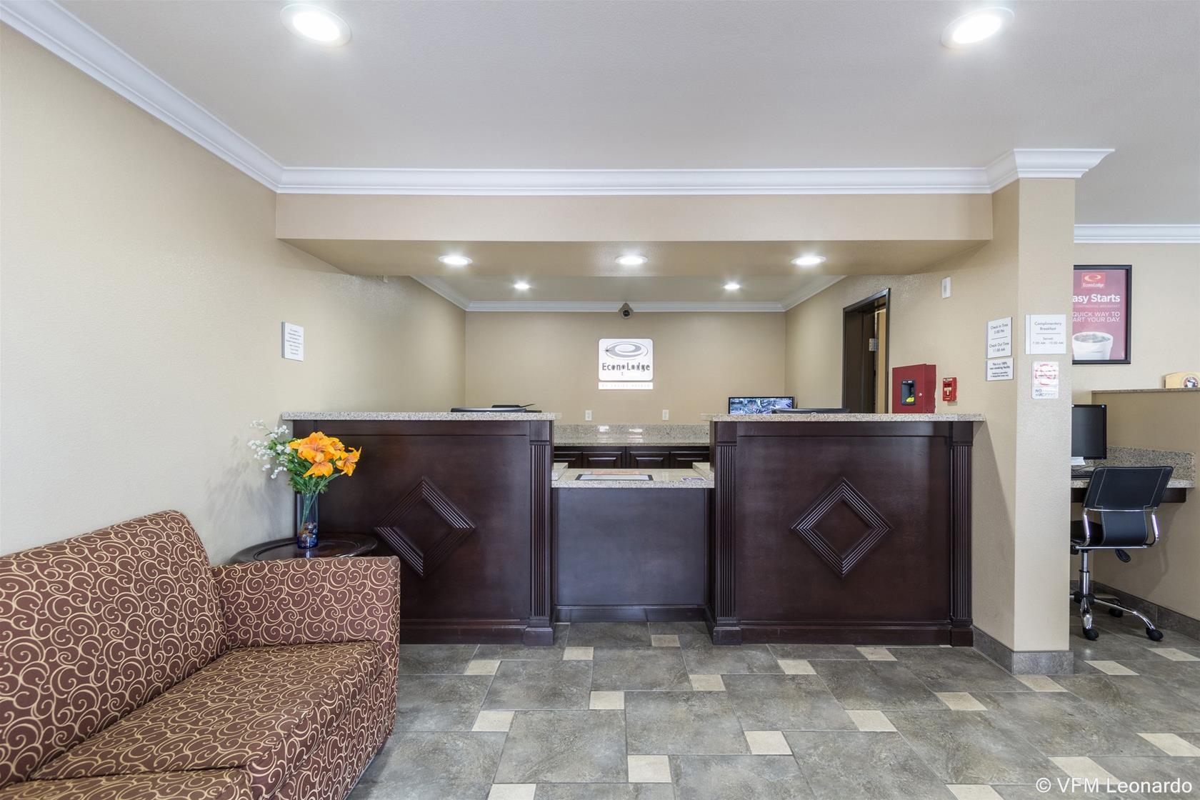 Econo Lodge Inn & Suites Escondido Downtown Ngoại thất bức ảnh