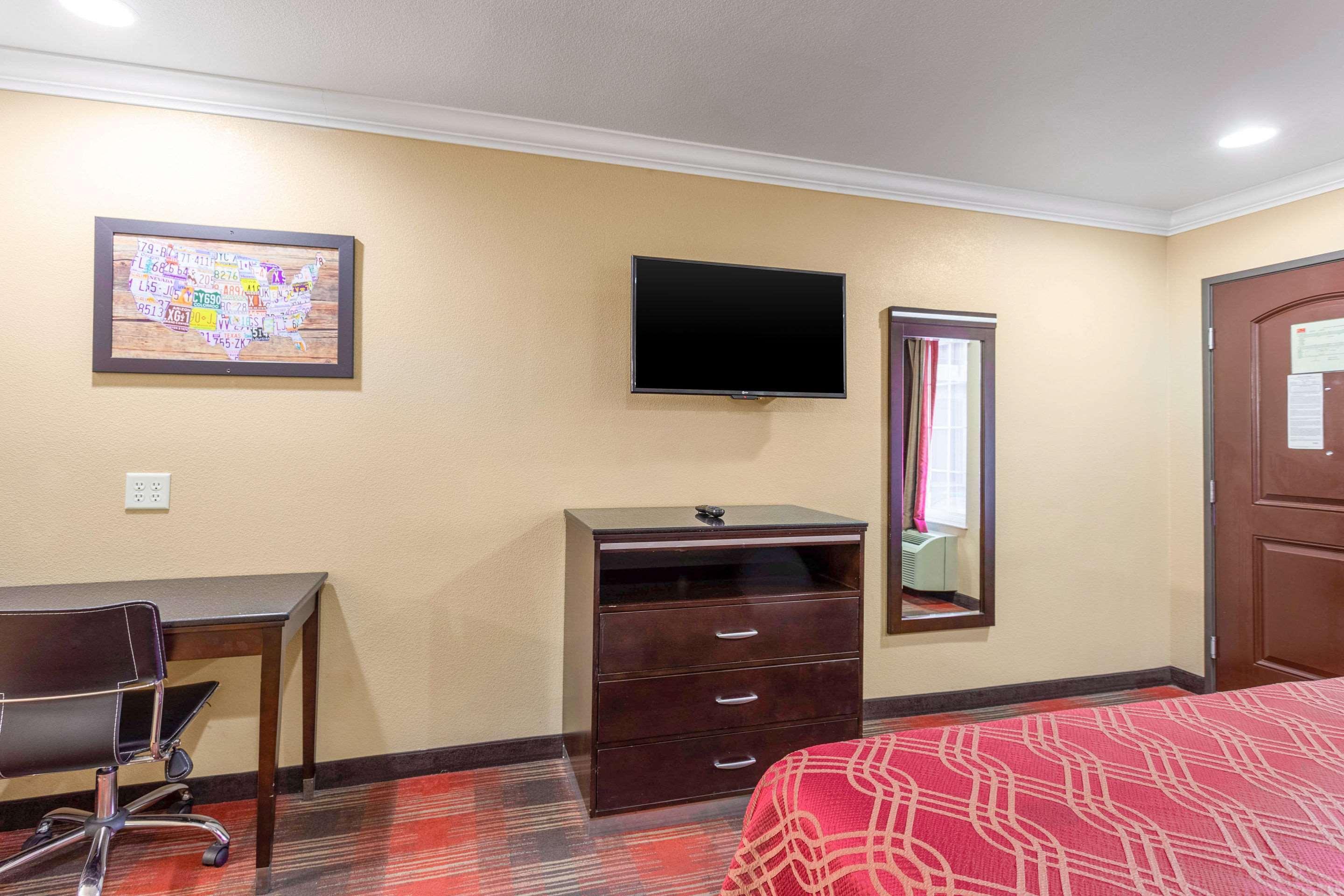 Econo Lodge Inn & Suites Escondido Downtown Ngoại thất bức ảnh